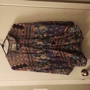 Johnny Was Geometric burnout velvet pull over. size XS